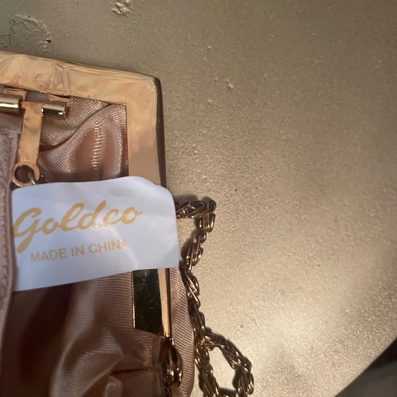 Vintage Gold Goldco Purse - Picture 4 of 4